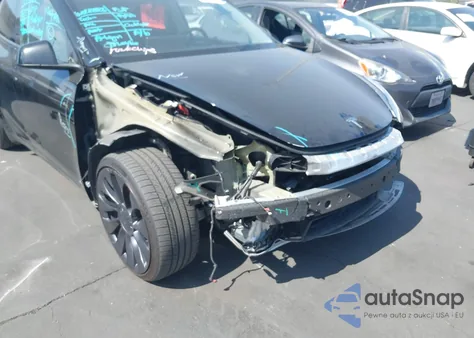 2023 Tesla Model Y Performance Dual Motor All-Wheel Drive from USA, damaged, VIN 7SAYGDEF7PF715486
